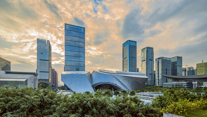 深圳最充满未来感建筑,设计新颖结构大胆,一年吸引游客70万_市民中心