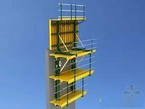 附着式升降脚手架现场应重点检查哪些内容